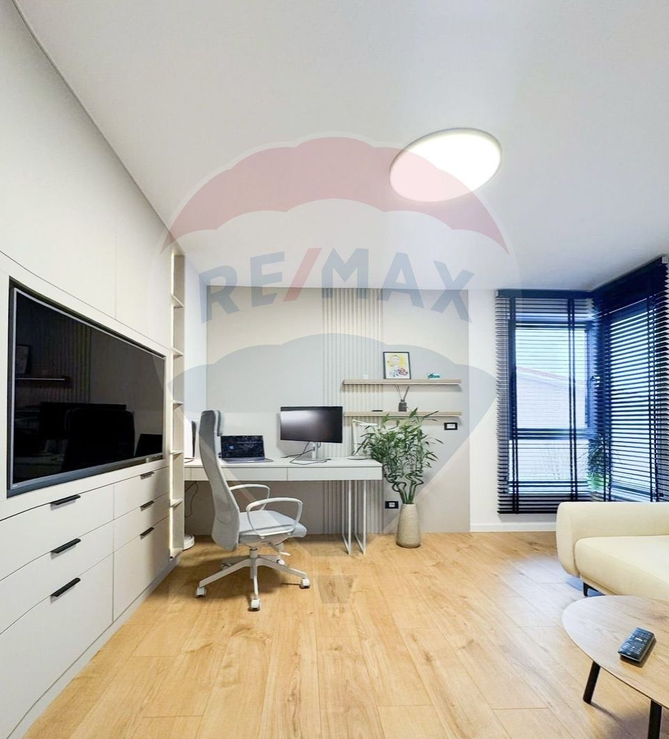 House / Villa for sale in Mogosoaia, shop, bus, utilities