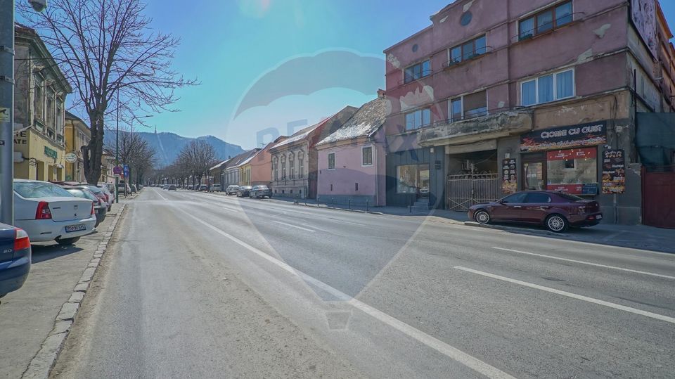 Spațiu comercial versatil, de închiriat, situat pe Str Lungă, Brașov