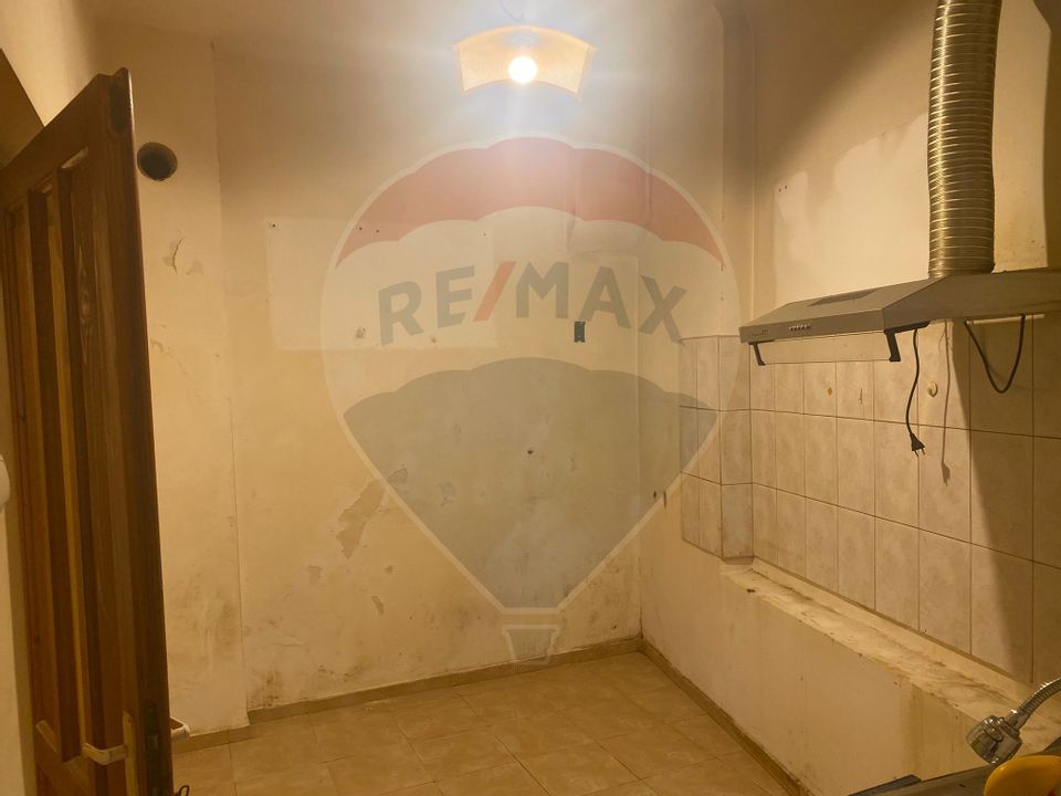 VANZARE Apartament 2 camere in vila UNIRII !