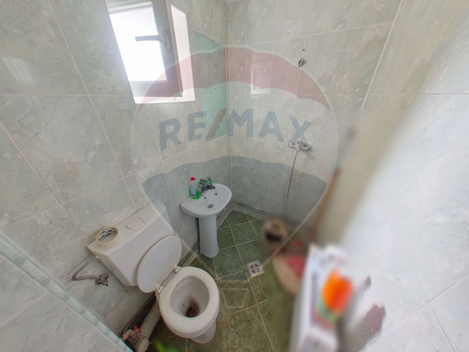 3 room Apartment for sale, Est area