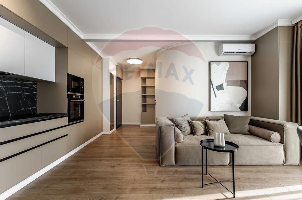 Apartament cu 3 camere de inchiriat LUX - Zona Micalaca