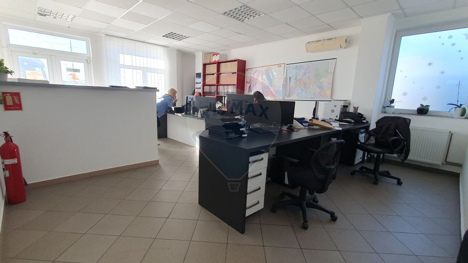 550sq.m Office Space for sale