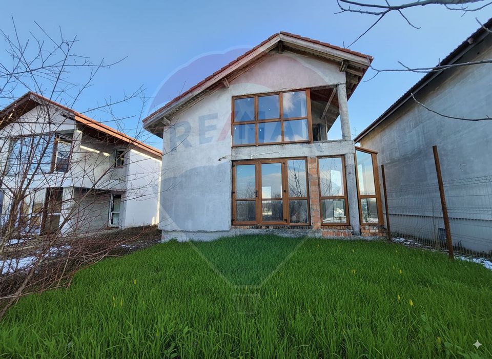 4 room House / Villa for sale, Aviatiei area