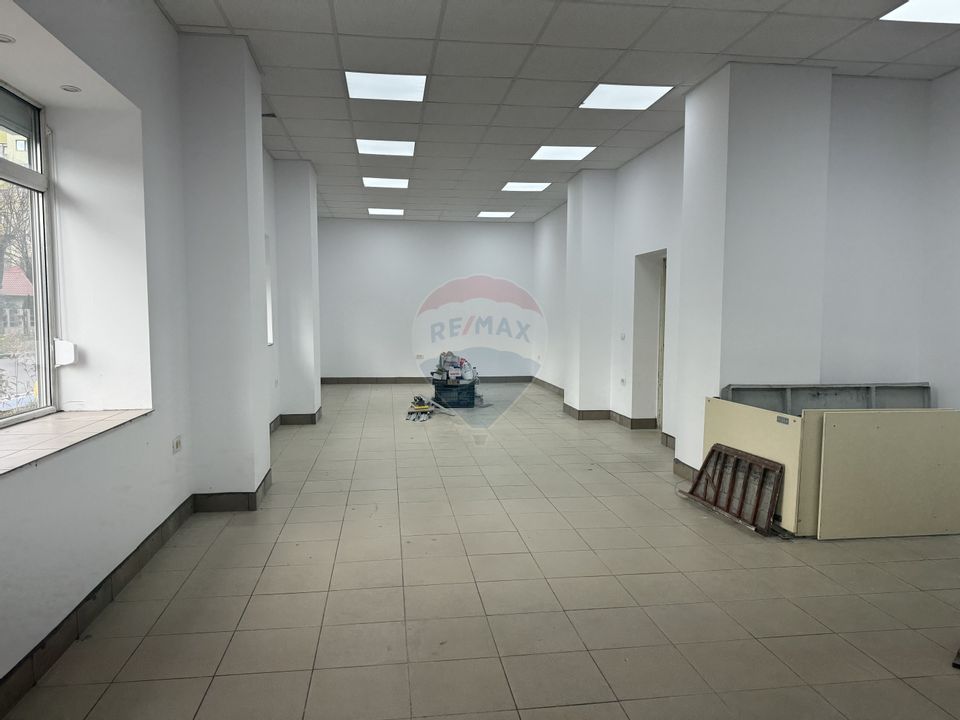 60sq.m Commercial Space for rent, Central area