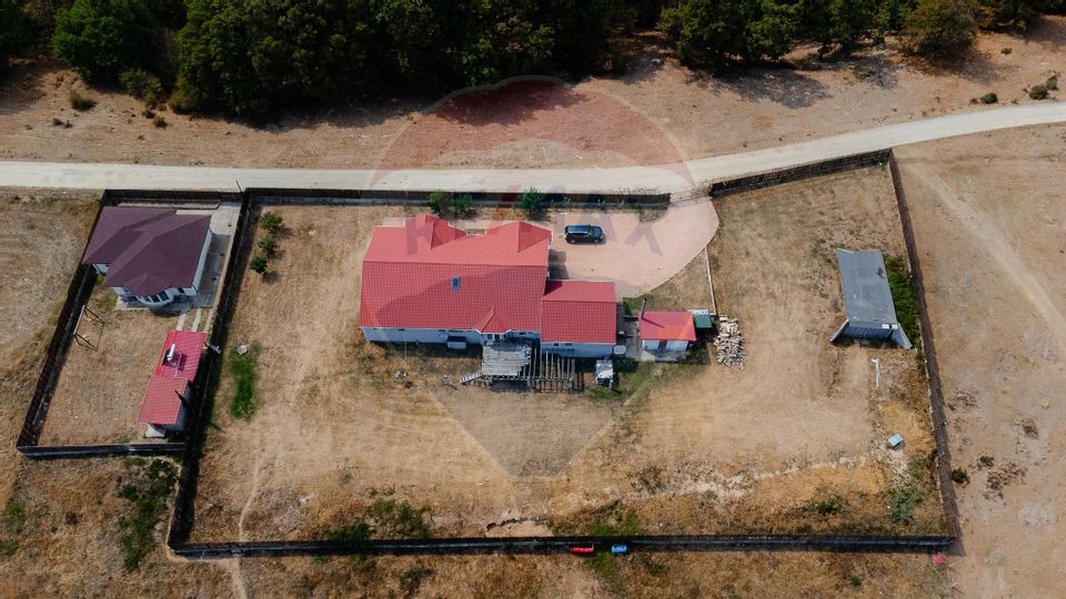 Camp & Conference Complex for sale in Arges