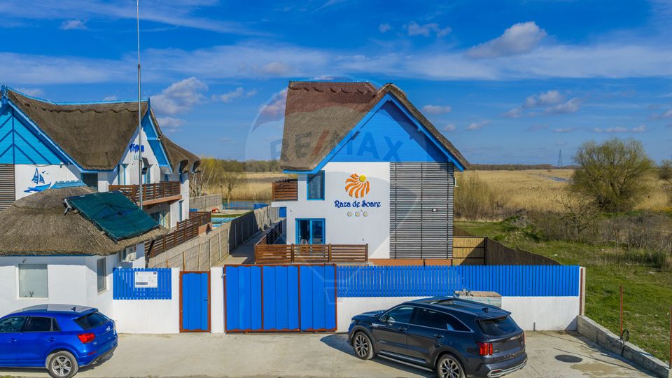 VILA IN MURIGHIOL | IESIRE LA LAC, DELTA DUNARII SI PISCINA | 6 CAMERE