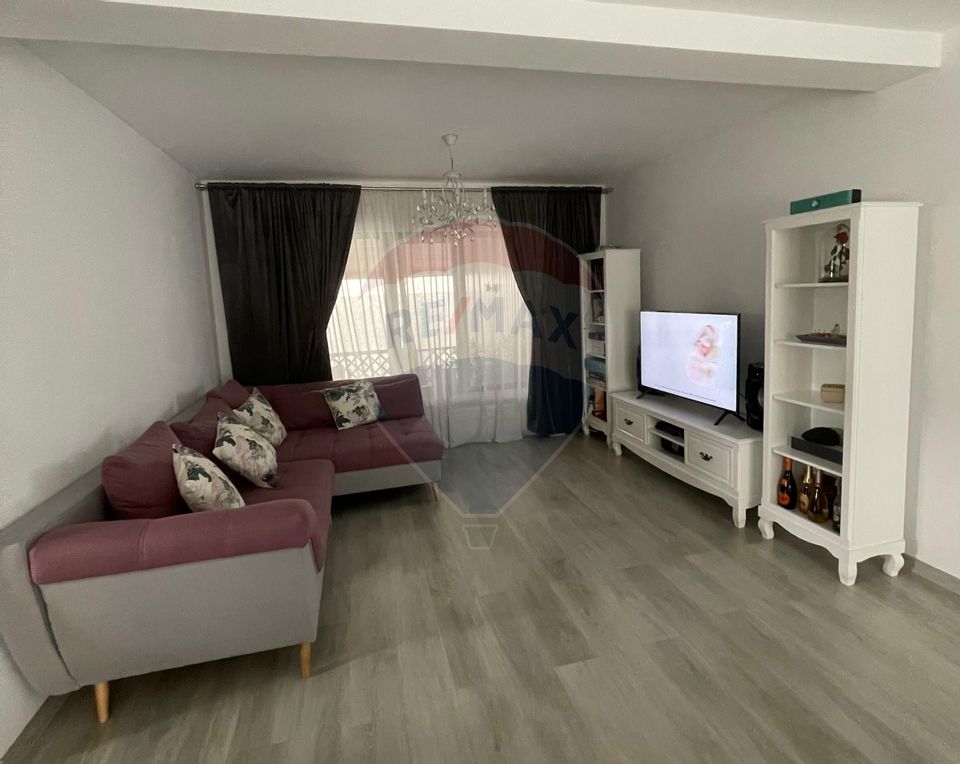 5 room House / Villa for sale, Romanesti area