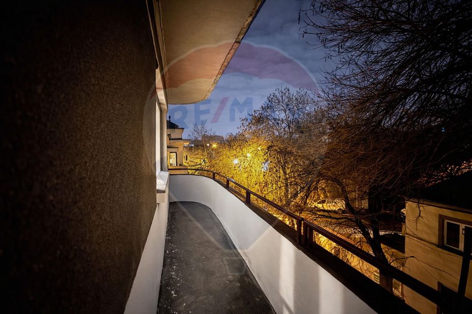 APARTAMENT 3 CAMERE- PRIMA INCHIRIERE– STEFAN CEL MARE