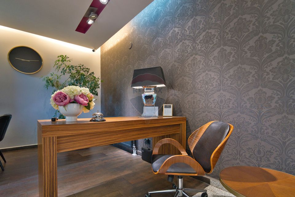 Proprietate de vânzare – Clădire premium pe drumul spre Poiana Brașov