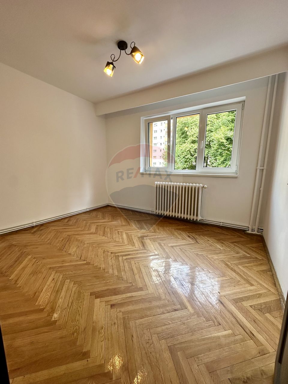 Apartament cu 3 camere de vanzare in Manastur!