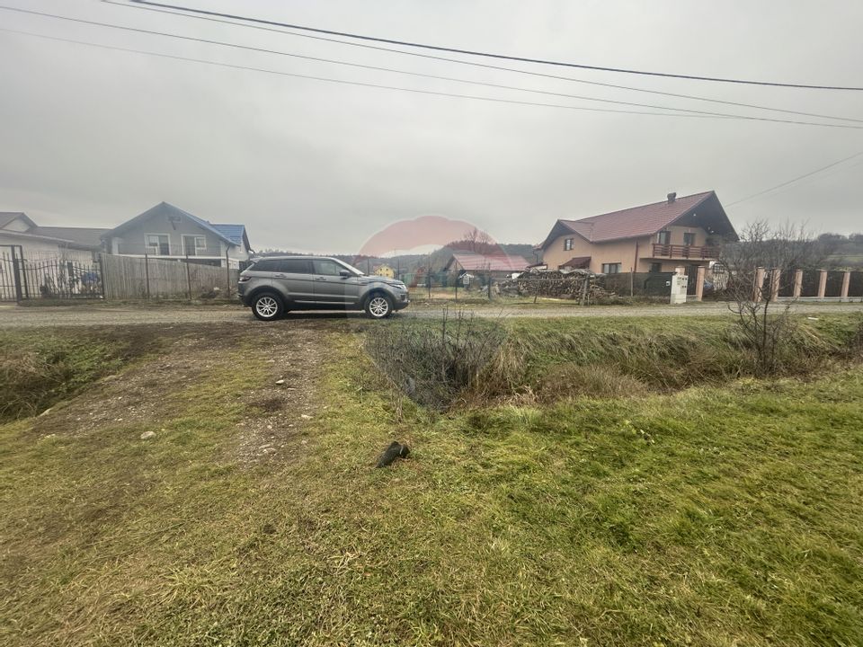 Land 4,250sqm Remetea Chioarului / Drumul Judetean