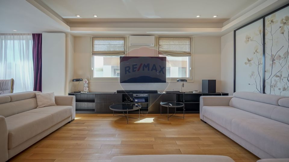 Apartament exclusivist cu vedere spre Brasov si varful Tampa