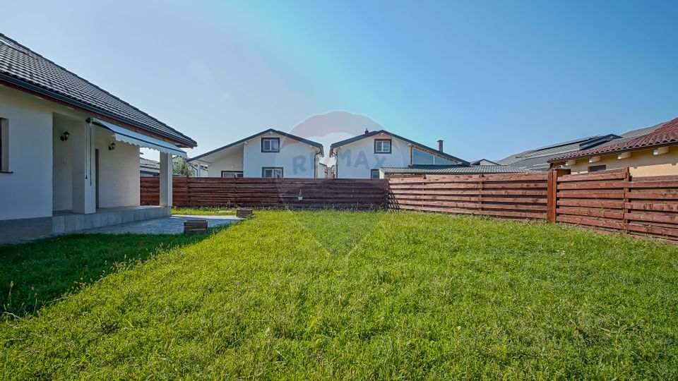 Refugiul tău de lângă Brașov – Casă P+M în cartierul Izvor, Tralungeni