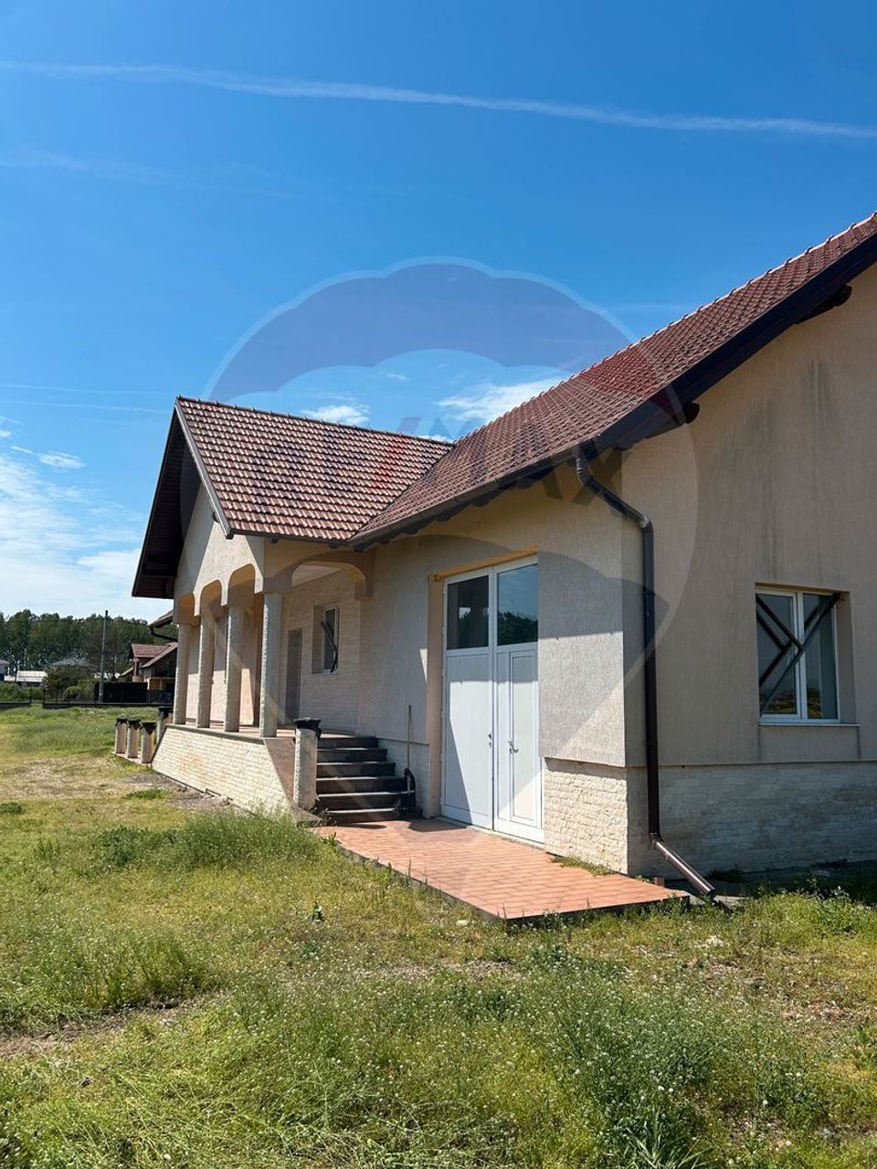 5 room House / Villa for sale