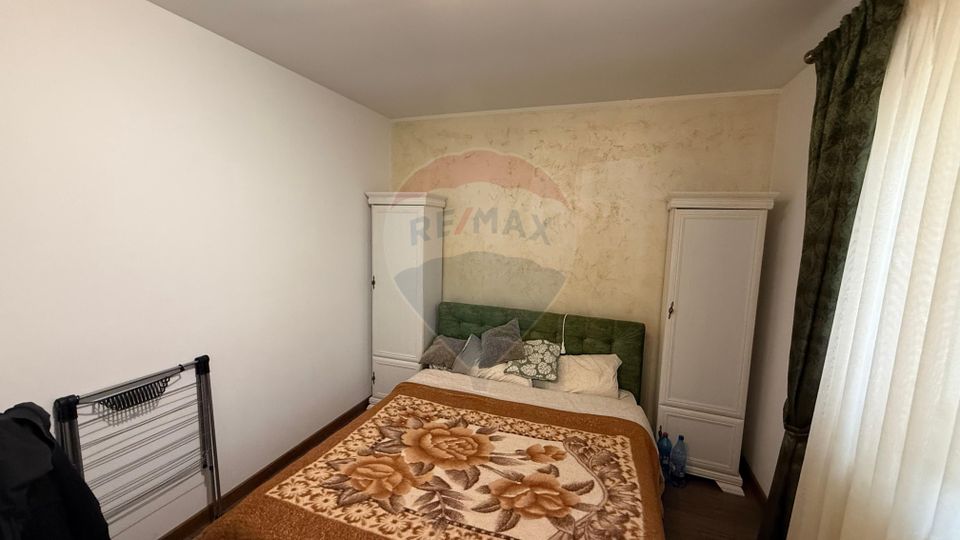 4 room House / Villa for sale