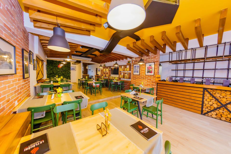 90sq.m Commercial Space for sale, Progresul area