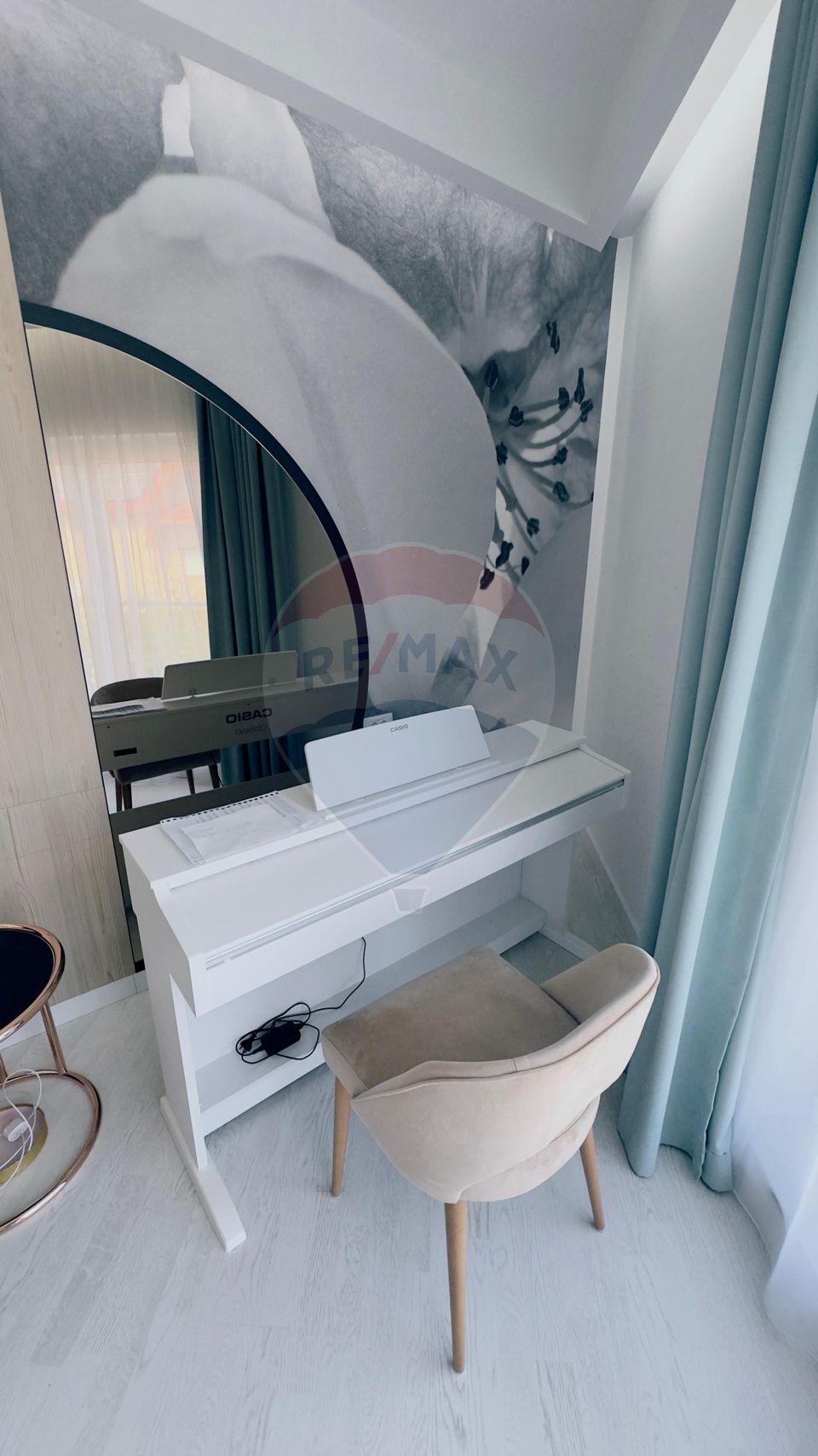 Proprietate premium în Filiași, locuință de lux cu spații comerciale