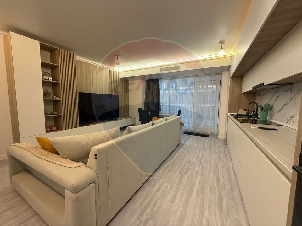 Apartament 2 camere de vanzare White Titanic +loc de parcare