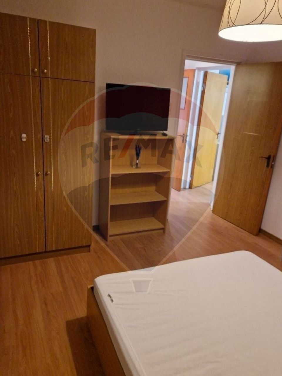 Închiriere apartament 2 camere zona Drumul Taberei