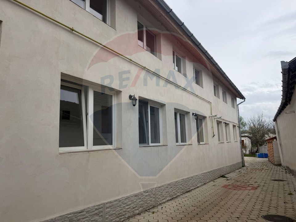 12 room House / Villa for sale, Central area