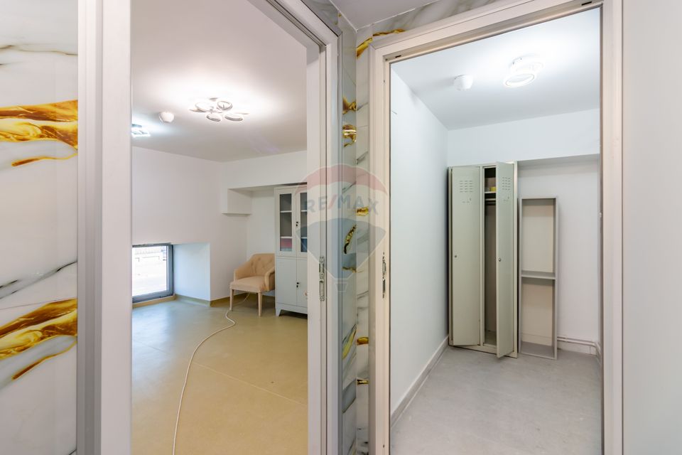 Închiriere activ complet: policlinică, cămin seniori & catering