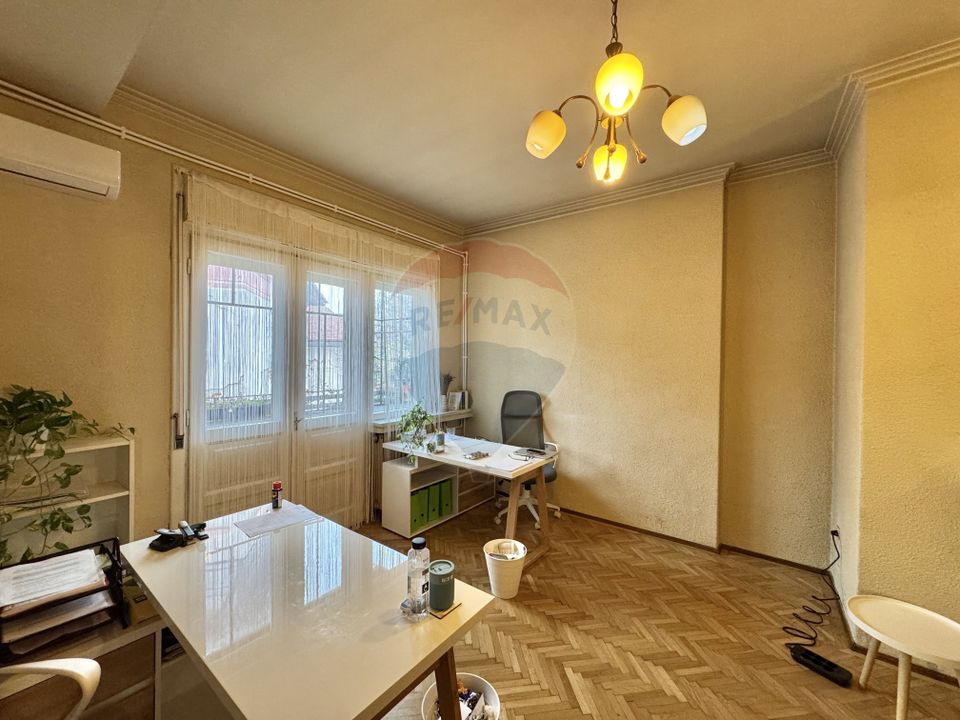 5 room Apartment for sale, Cotroceni area