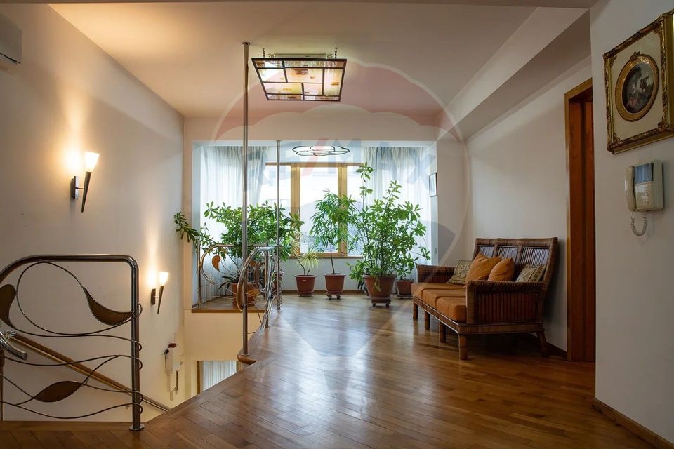 6 room House / Villa for sale, Tomis I area