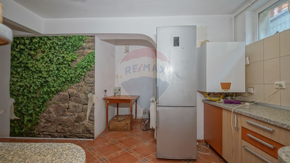 4 room House / Villa for sale, Schei area