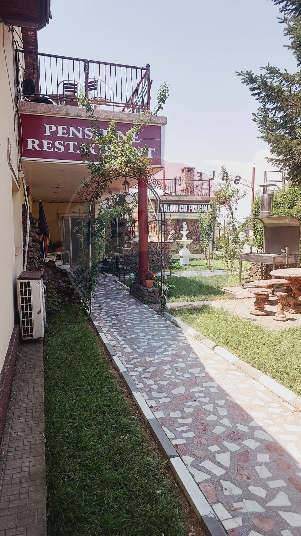 24 room Hotel / Pension for sale, Central area