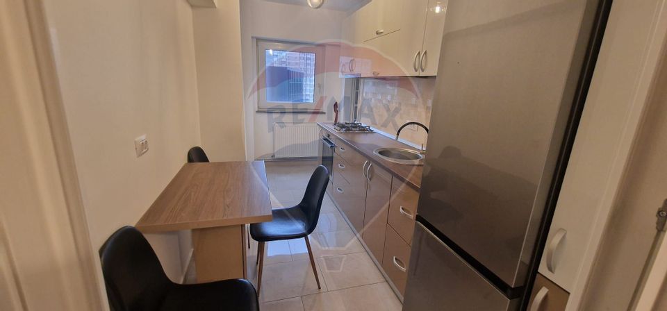 Apartament cu 2 camere. strada Mihai Viteazu, nr. 1