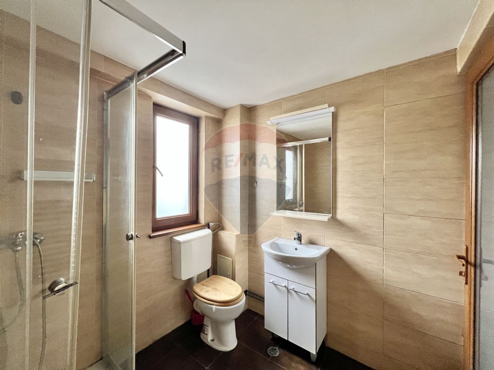 4 room House / Villa for sale, Central area