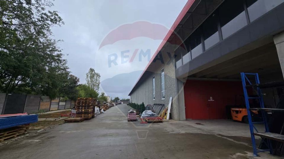 DE VÂNZARE Hala productie/depozitare