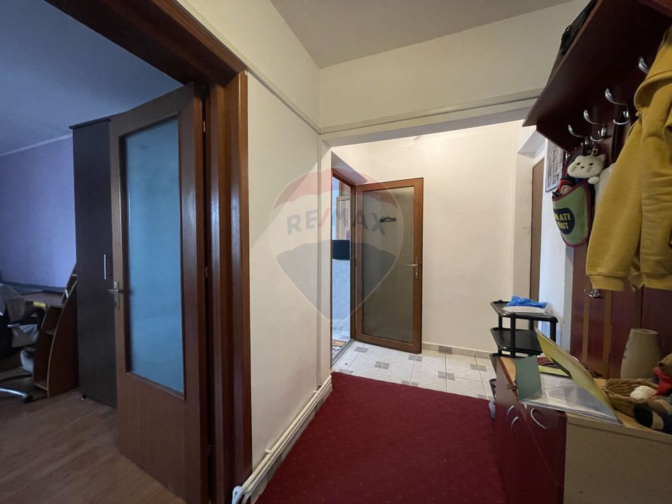 2-room apartment, central heating and parking | Sos Berceni Lidl