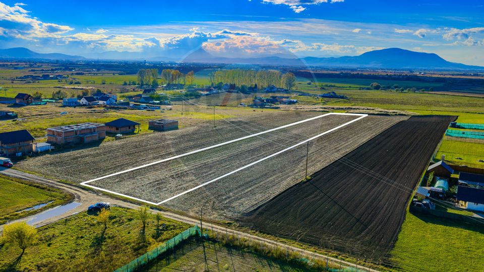 COMISION 0% Teren Sânpetru 8900 mp/ Intravilan/ 8 loturi