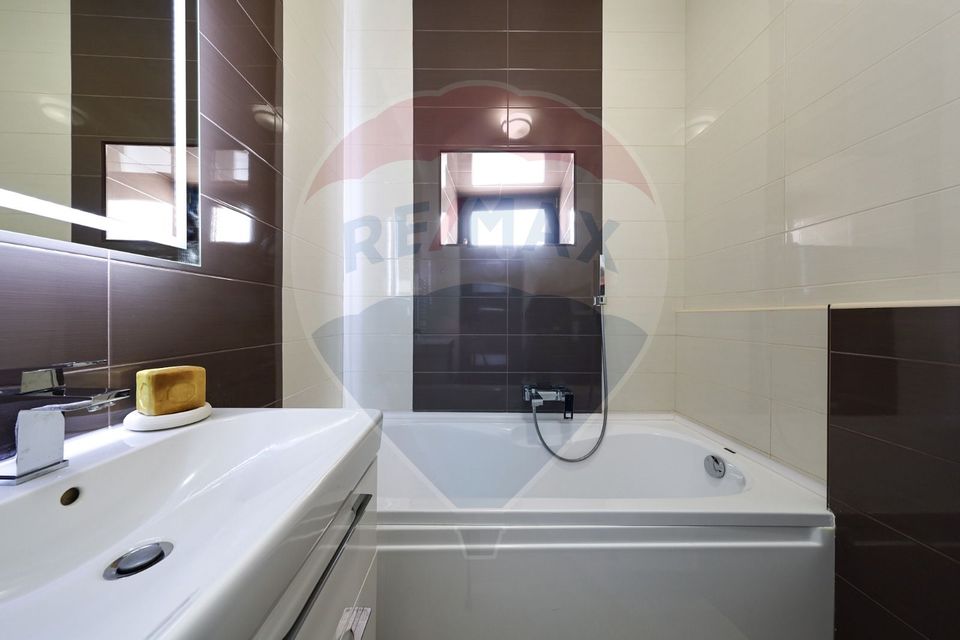 Apartament cu 3 camere, bloc exclusivist,  zona centrala, Brasov!