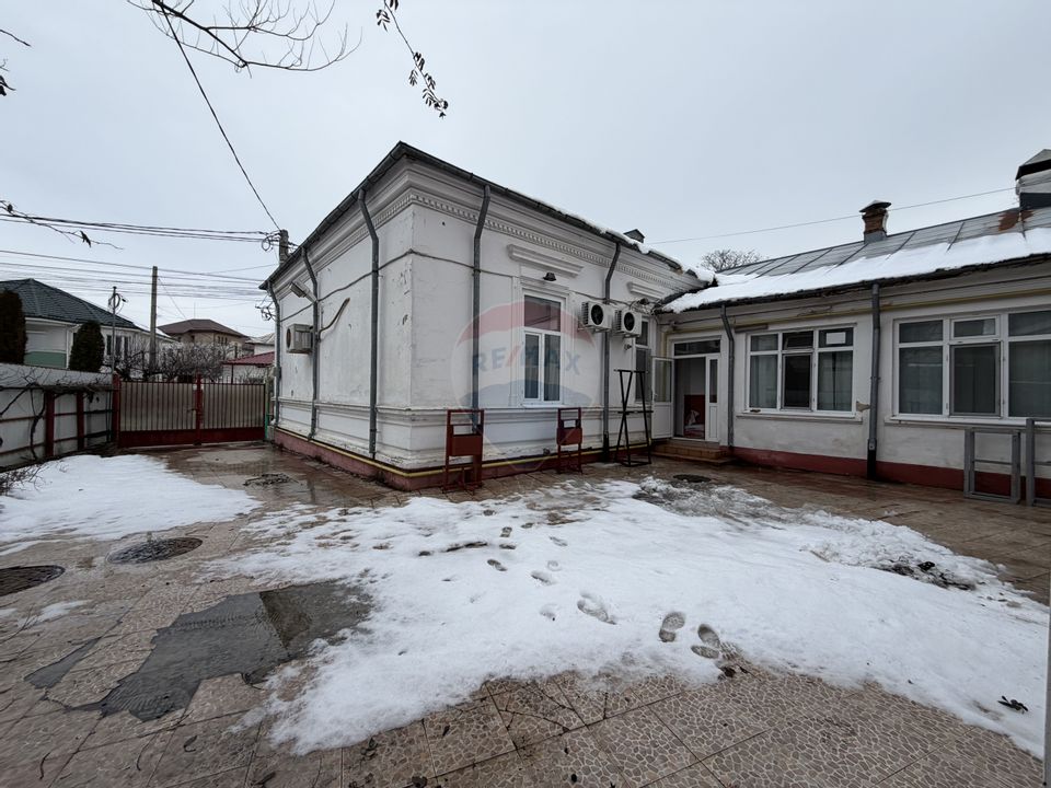 Spațiu comercial 1200mp zona Teatru