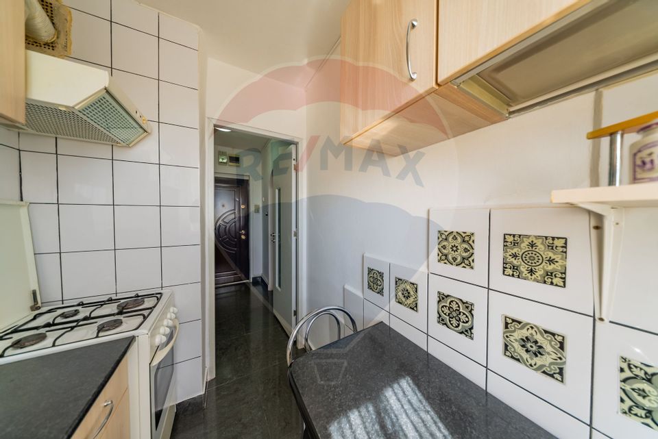 Apartament cu 3 camere de vânzare, zona Fortuna