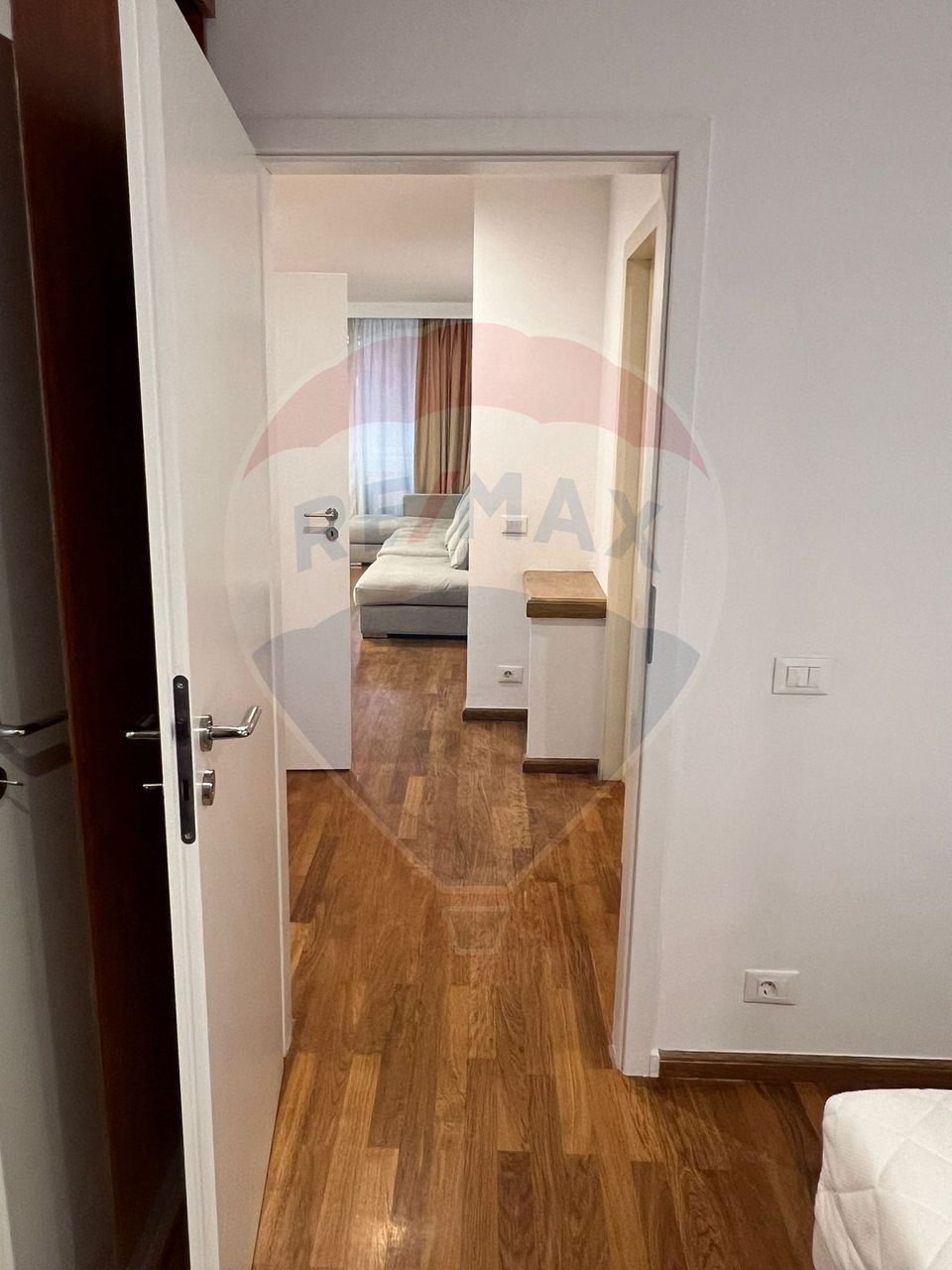 2 room Apartment for rent, Herastrau area