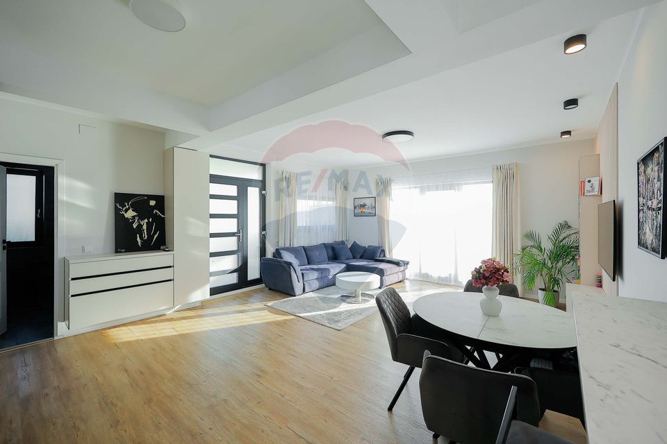 4 room House / Villa for sale