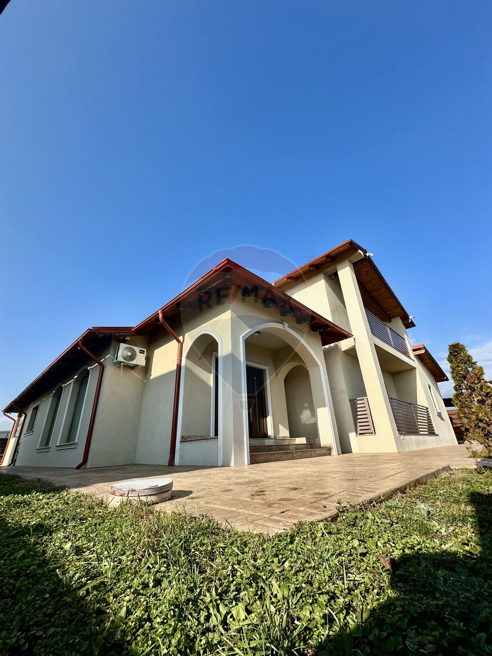 7 room House / Villa for sale