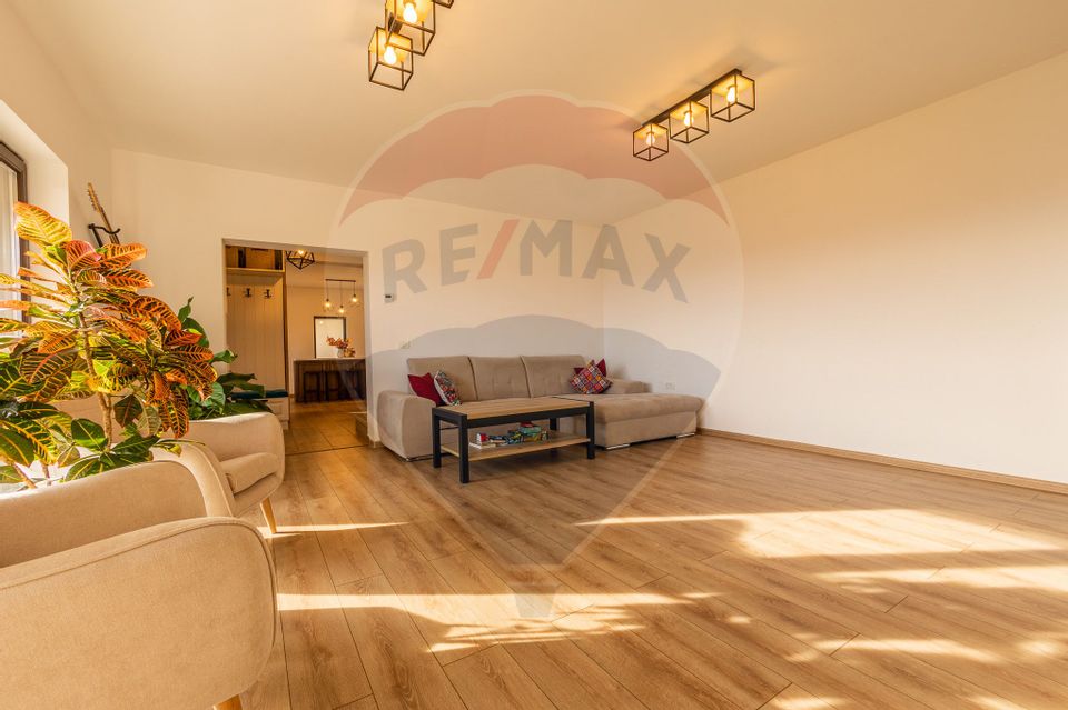 REZERVAT Casă individuala Harman