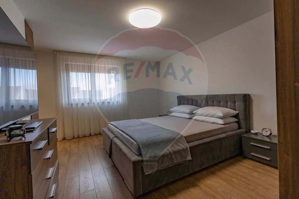 4 room House / Villa for sale