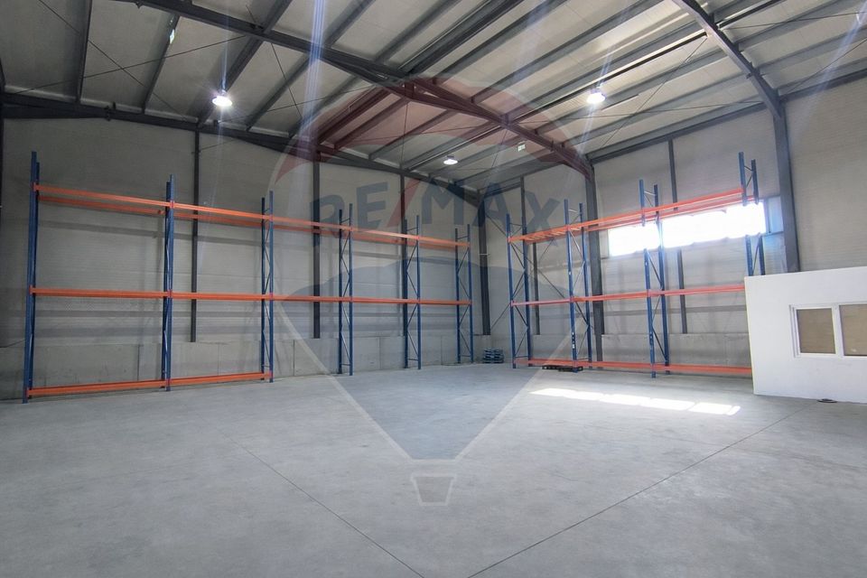 350sq.m Industrial Space for rent