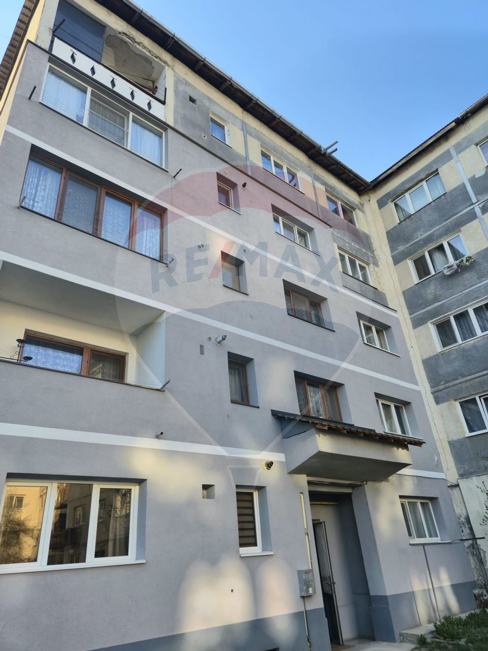 Apartament cu 2 camere de vânzare