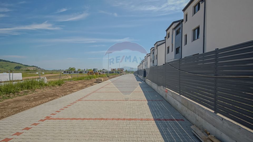 COMISION 0%! Apartament cu 2 camere | PARCARE | DECOMANDAT