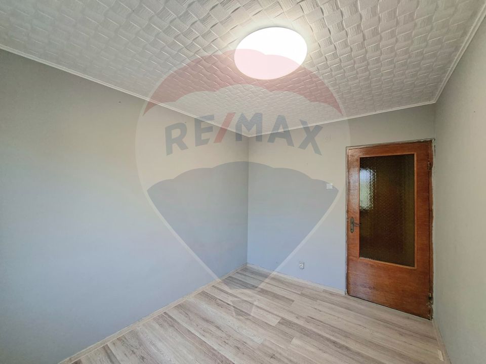 3 room Apartment for sale, Romanilor area