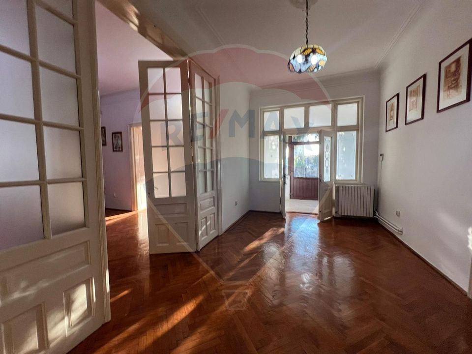 4 room House / Villa for rent, Gara area