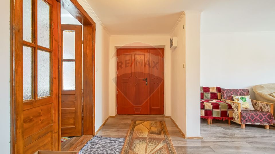 5 room House / Villa for sale