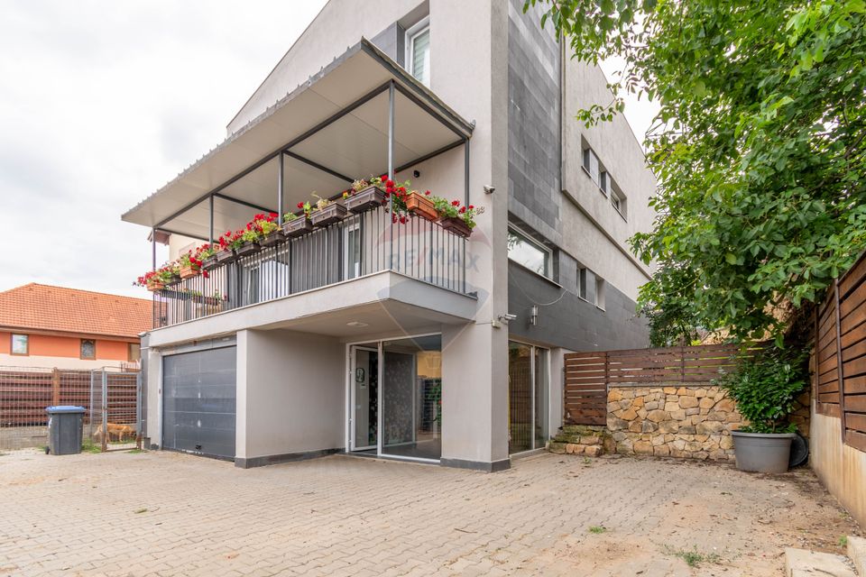 5 room House / Villa for sale, Europa area