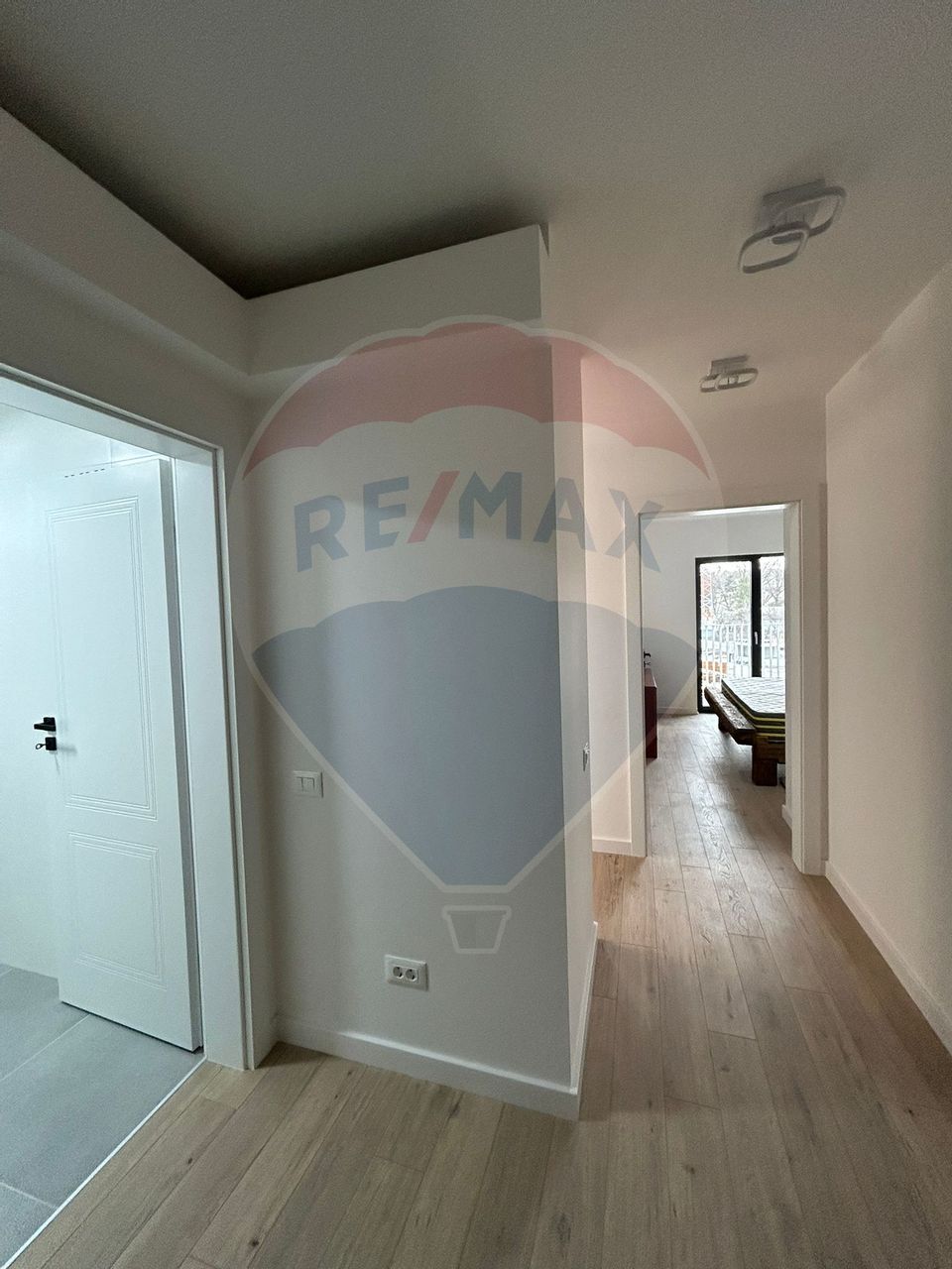 Apartament cu 2 camere de închiriat în complexul Avanera